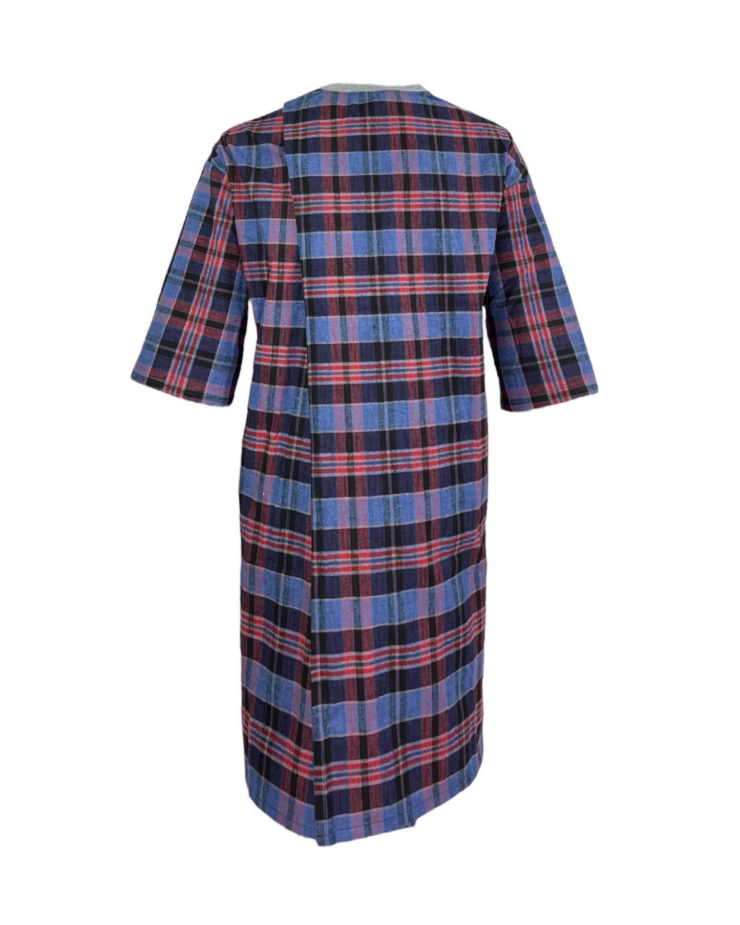 Mens Cotton Adaptive Back Opening Nightshirt. View of the back. The generous overlap with snaps to secure the flap.