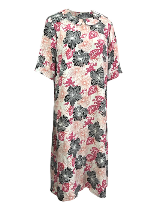 Ladies’ Adaptive Open-Back Dress – Pink Floral Lightweight Poly